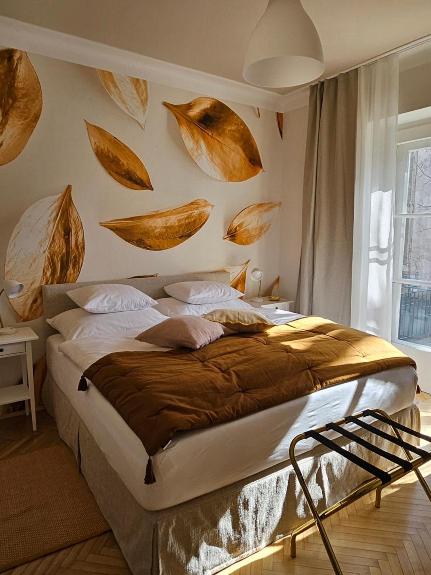 Golden Flat By Grazrentals With Parkview - Brandnew & Free Parking Εξωτερικό φωτογραφία