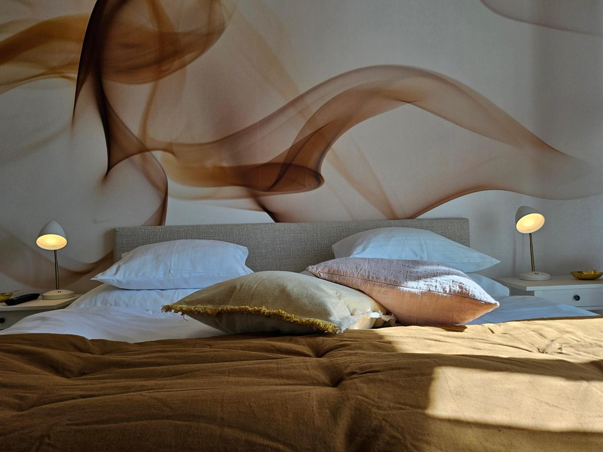 Golden Flat By Grazrentals With Parkview - Brandnew & Free Parking Εξωτερικό φωτογραφία